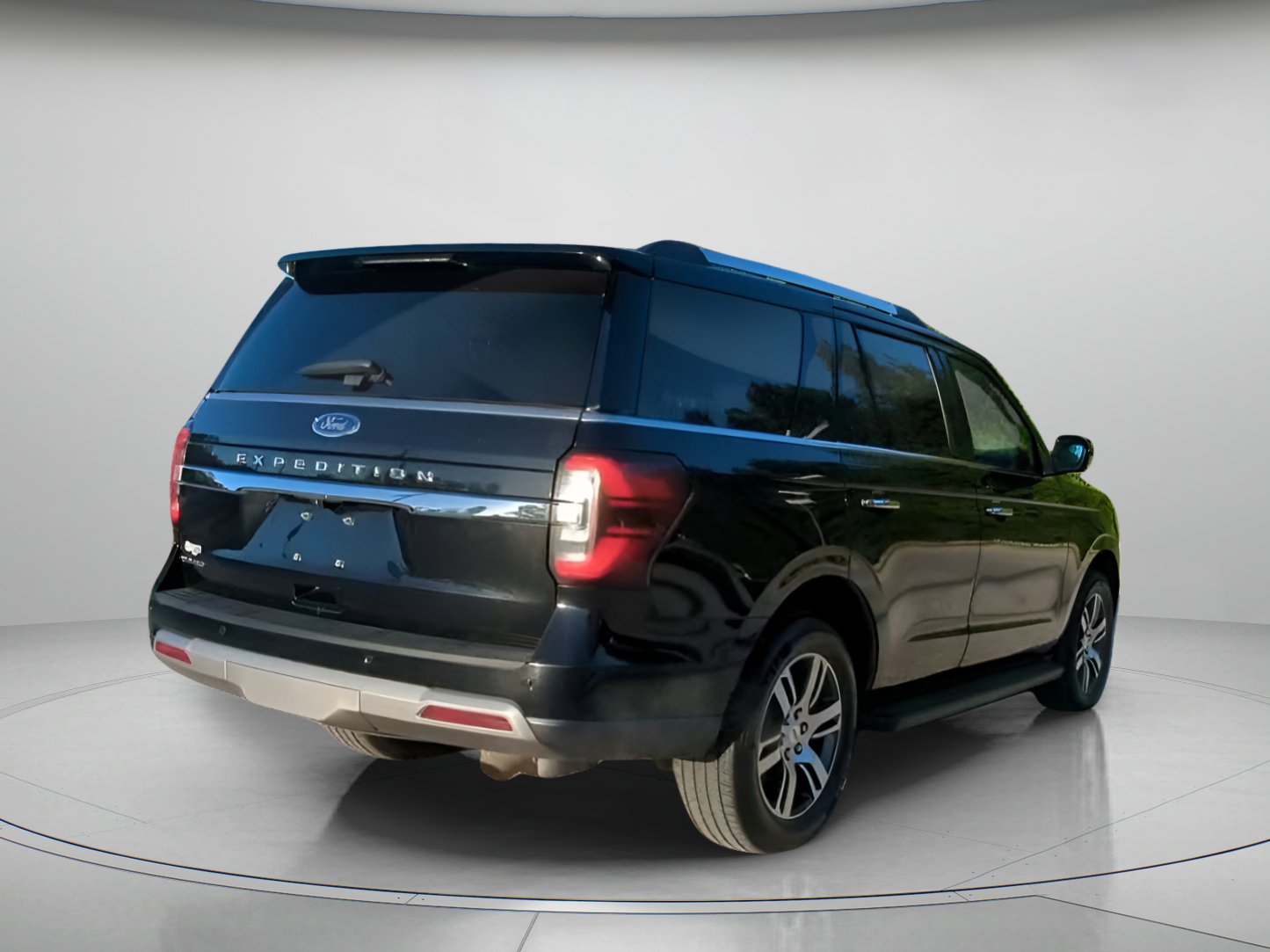 Certified 2024 Ford Expedition Limited AWD/4WD image 27