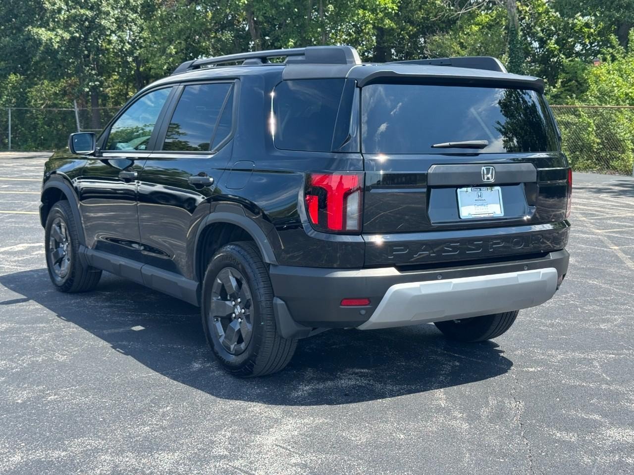 Certified 2026 Honda Passport RTL image 7