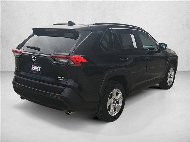 Used 2021 Toyota RAV4 XLE image 5
