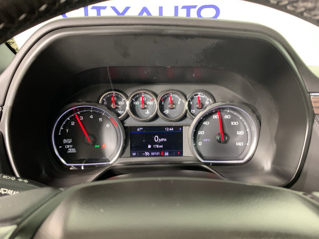 Used 2021 Chevrolet Tahoe LT w/ Luxury Package image 22