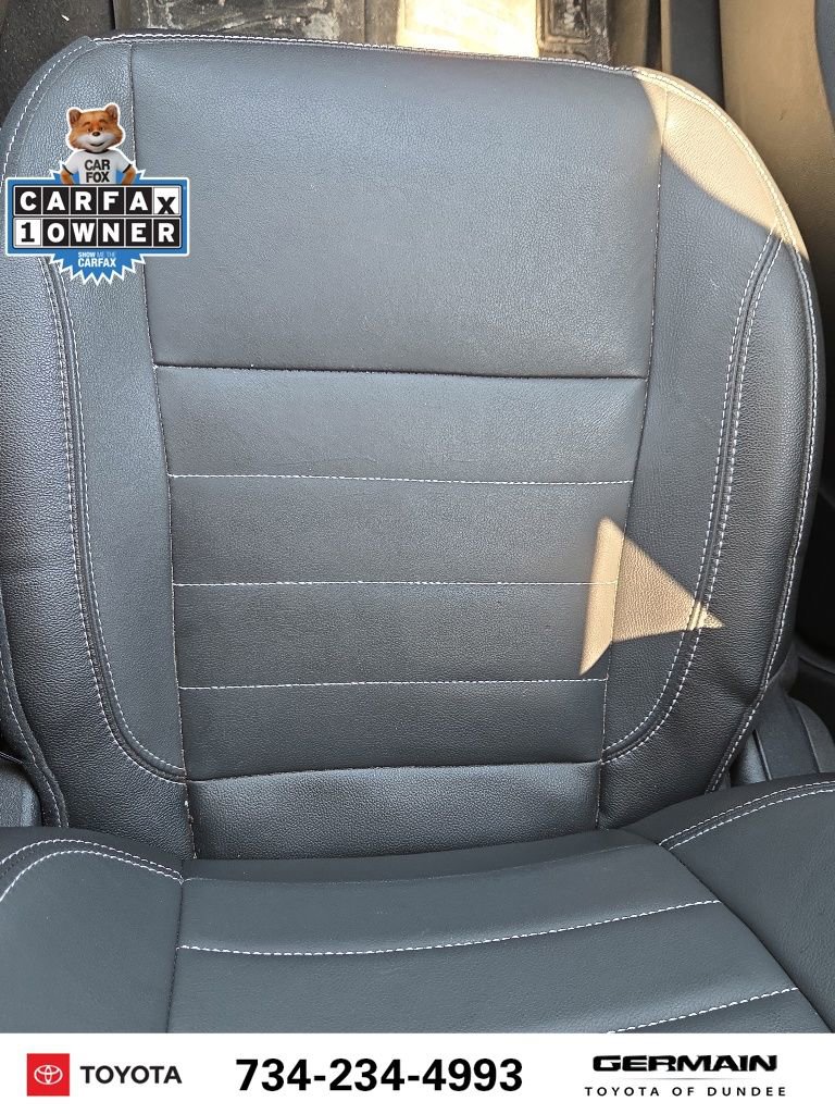 Used 2014 Ford Escape Titanium w/ Equipment Group 401A AWD/4WD image 26