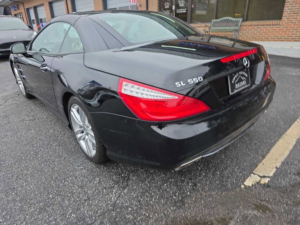 Used 2013 Mercedes-Benz SL 550 image 4