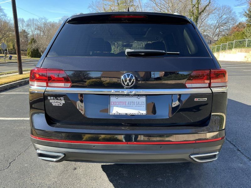 Used 2021 Volkswagen Atlas SEL image 6