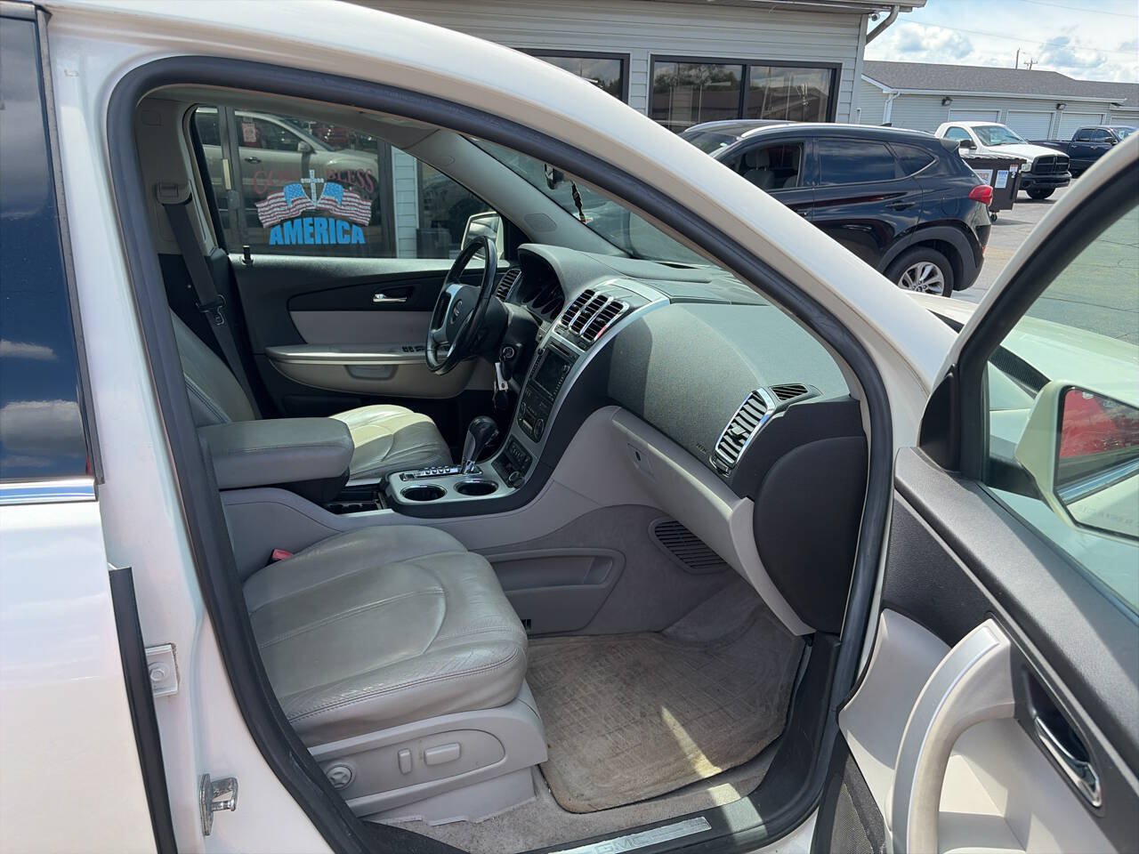Used 2008 GMC Acadia SLT AWD/4WD image 13