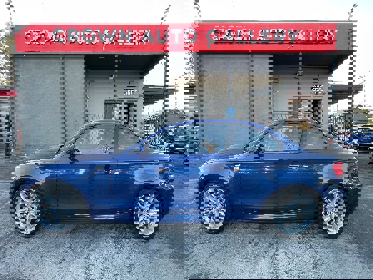 Used 2013 BMW 135i Coupe image 6