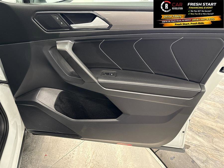 Used 2022 Volkswagen Tiguan SE image 72