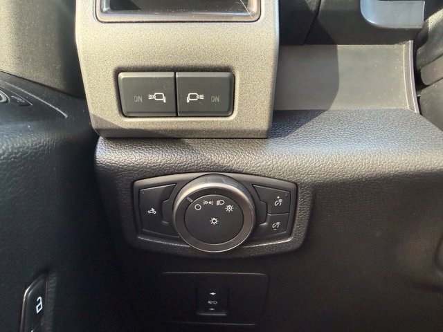 Used 2017 Ford F150 Raptor w/ Equipment Group 801A Mid AWD/4WD image 25