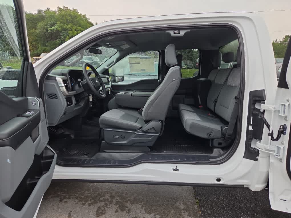 New 2026 Ford F350 XLT AWD/4WD image 20
