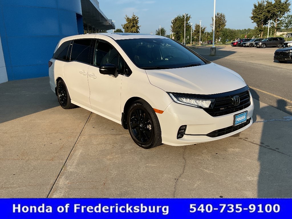 Certified 2023 Honda Odyssey Sport image 8
