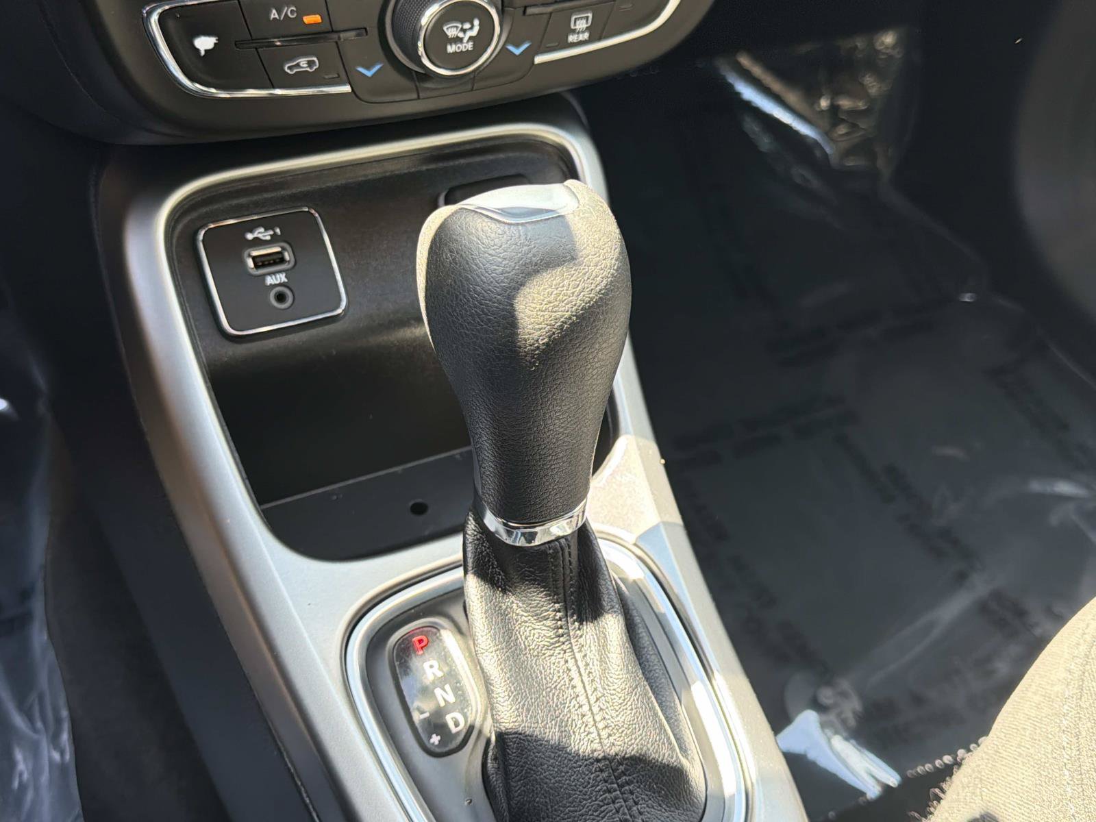 Used 2021 Jeep Compass Sport FWD image 24