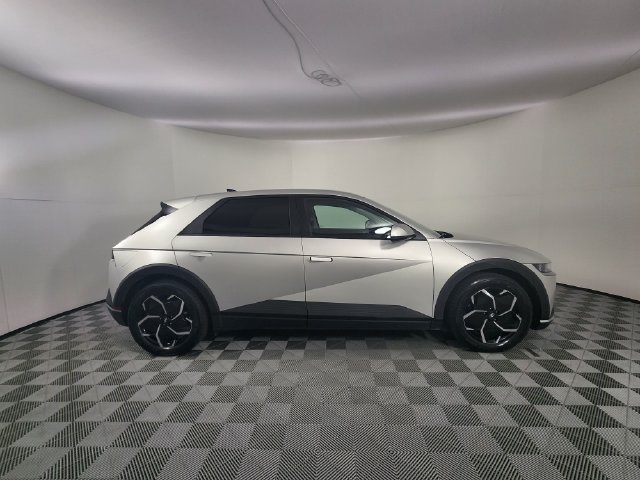 Certified 2024 Hyundai Ioniq 5 SEL AWD/4WD image 5