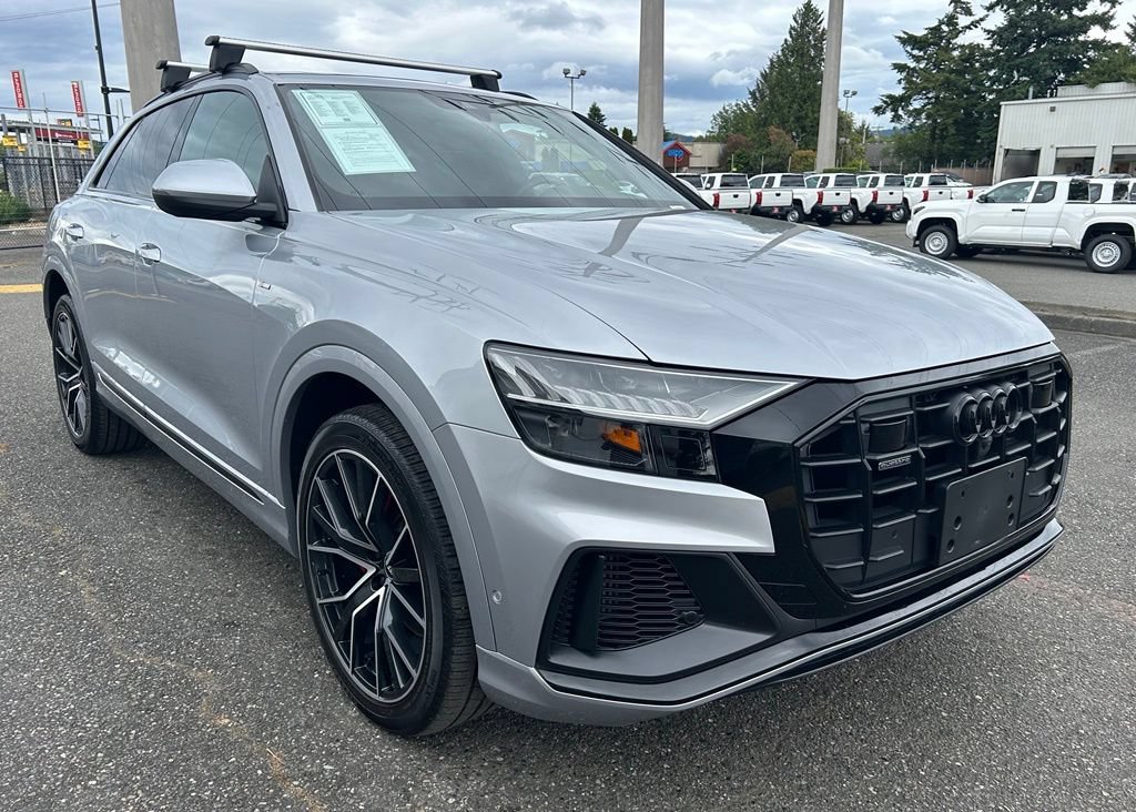 Used 2021 Audi Q8 Premium Plus AWD/4WD image 3