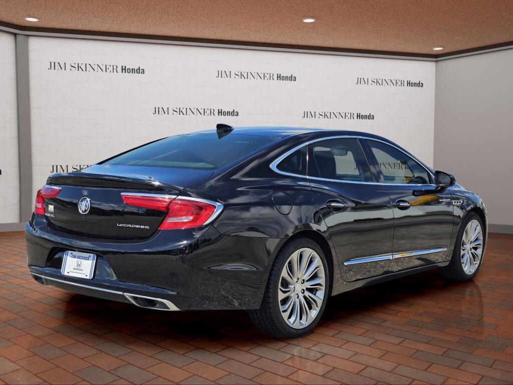 Used 2017 Buick LaCrosse Premium w/ Driver Confidence Package #2 FWD image 8