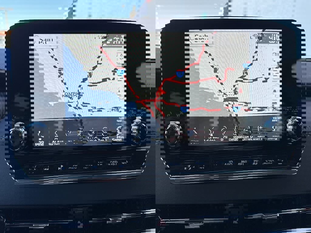 New 2025 Mitsubishi Outlander SEL image 18