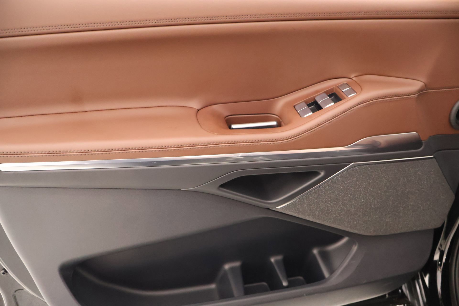 New 2026 Lincoln Navigator Reserve AWD/4WD image 18