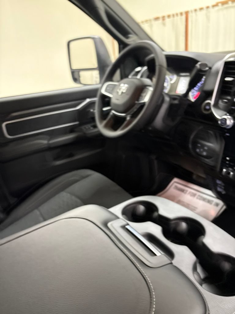 New 2026 RAM 2500 Big Horn AWD/4WD image 25