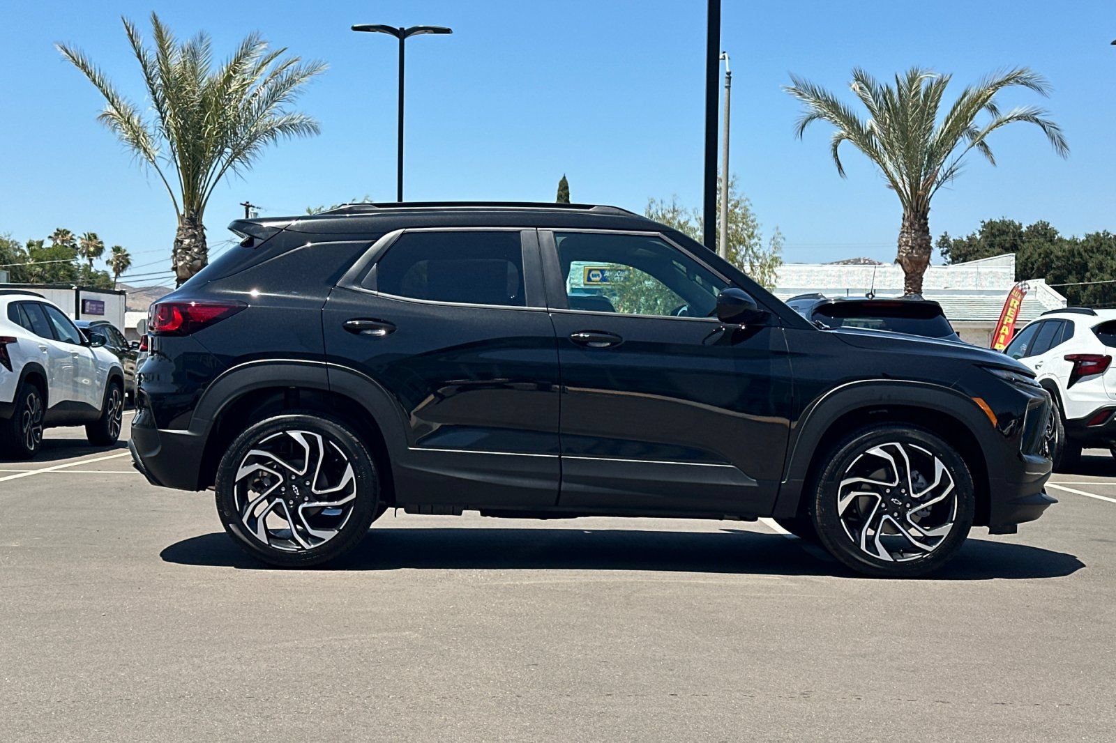 New 2026 Chevrolet TrailBlazer RS w/ Driver Confidence Package FWD image 3