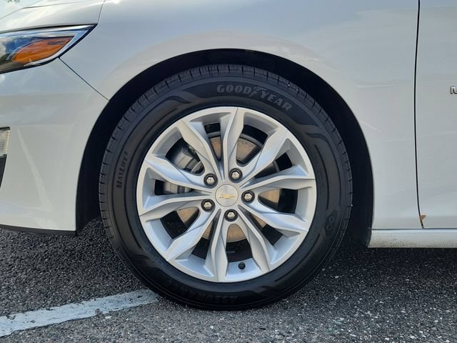 Certified 2025 Chevrolet Malibu LT FWD image 6