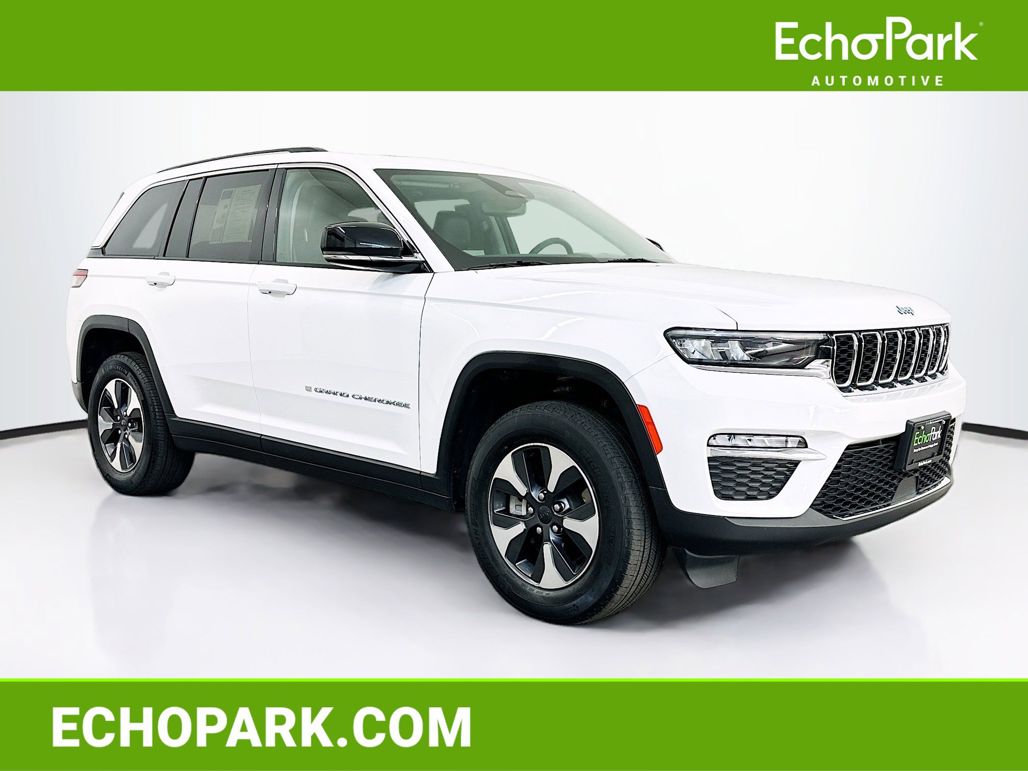 Used 2022 Jeep Grand Cherokee Limited 4xe image 1