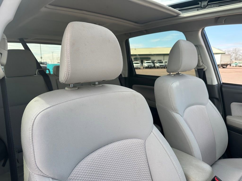 Used 2017 Subaru Forester 2.5i Premium w/ All-Weather Package image 31