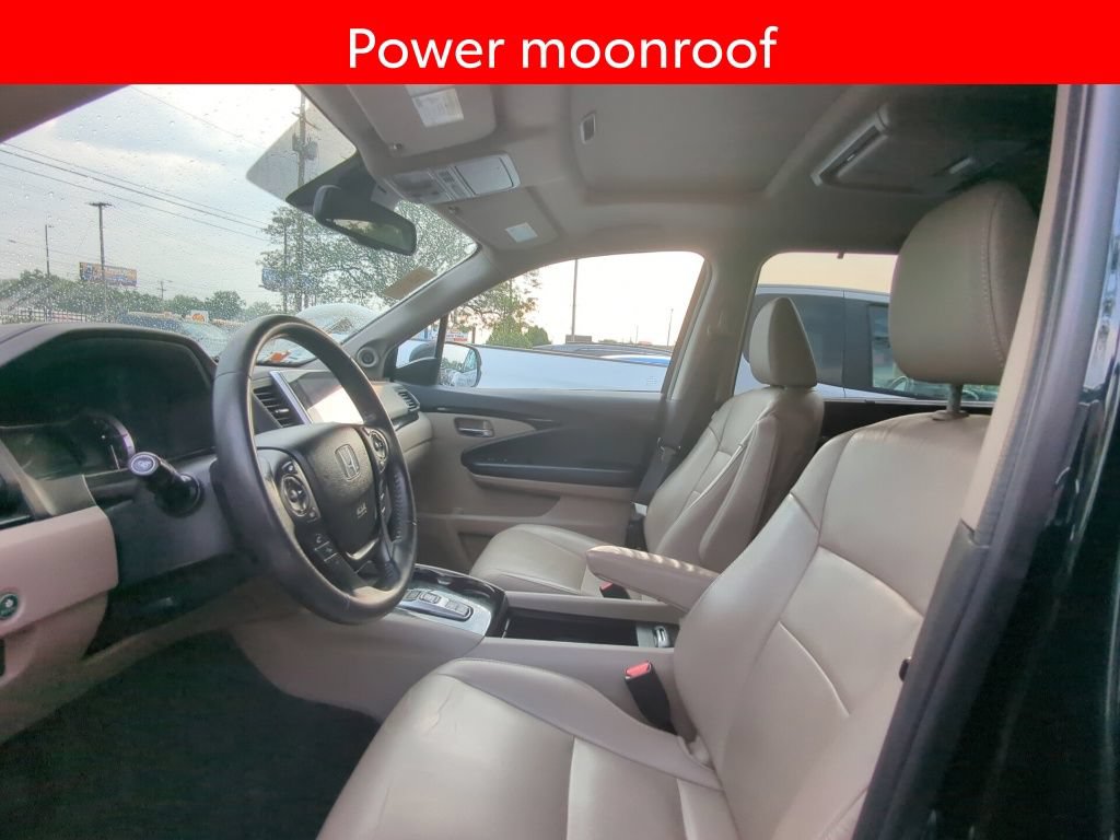 Used 2017 Honda Pilot Touring image 6