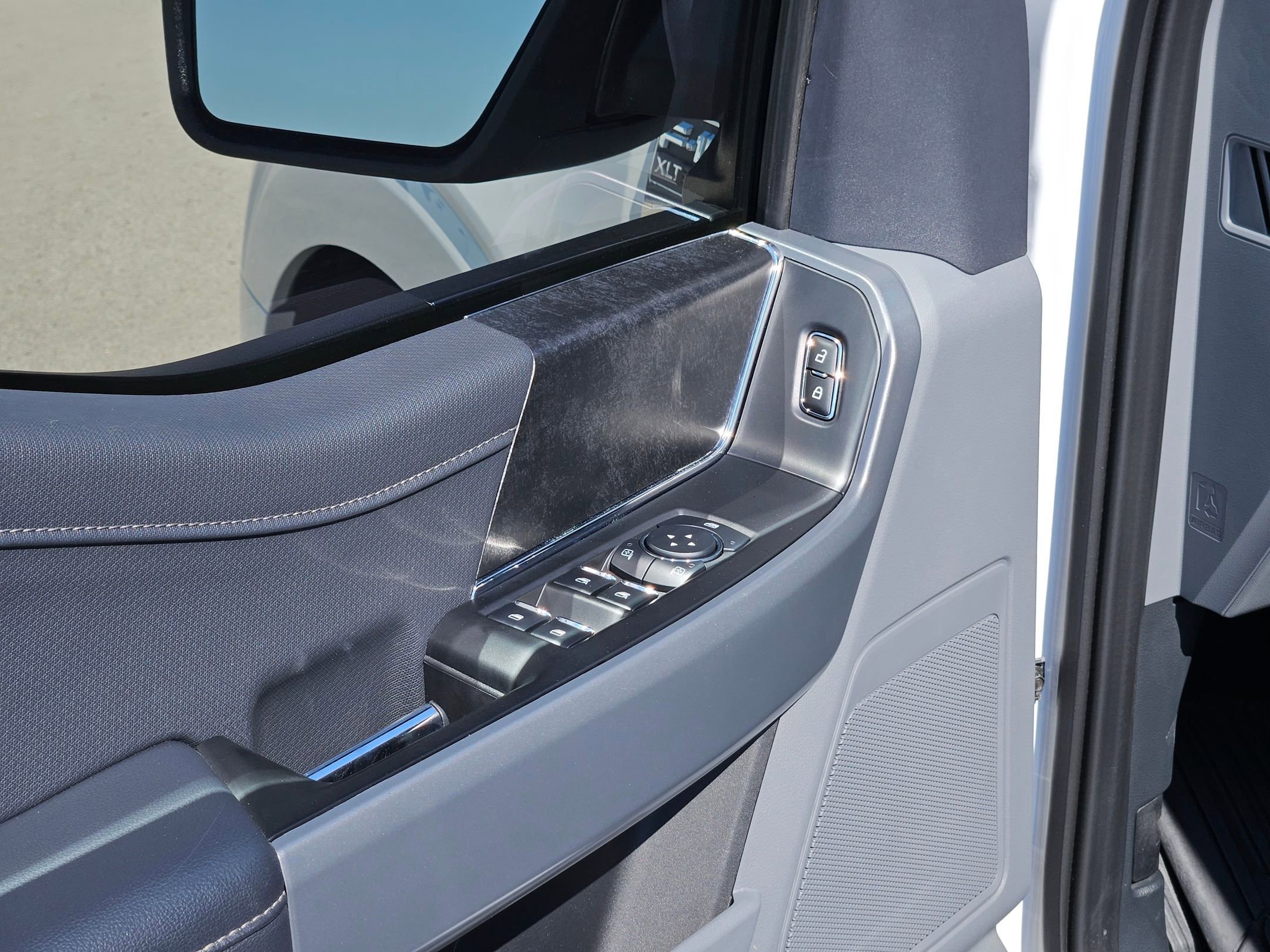 Used 2023 Ford F150 XLT w/ Equipment Group 302A High image 12