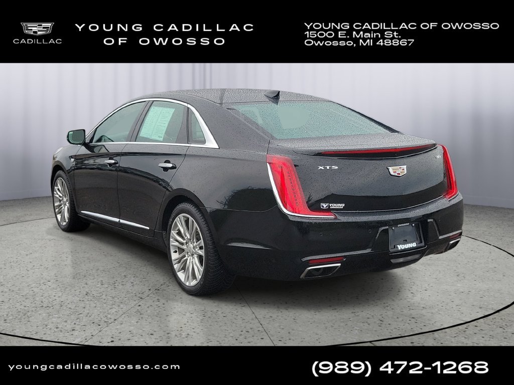 Used 2018 Cadillac XTS Luxury w/ Driver Awareness Package FWD image 4