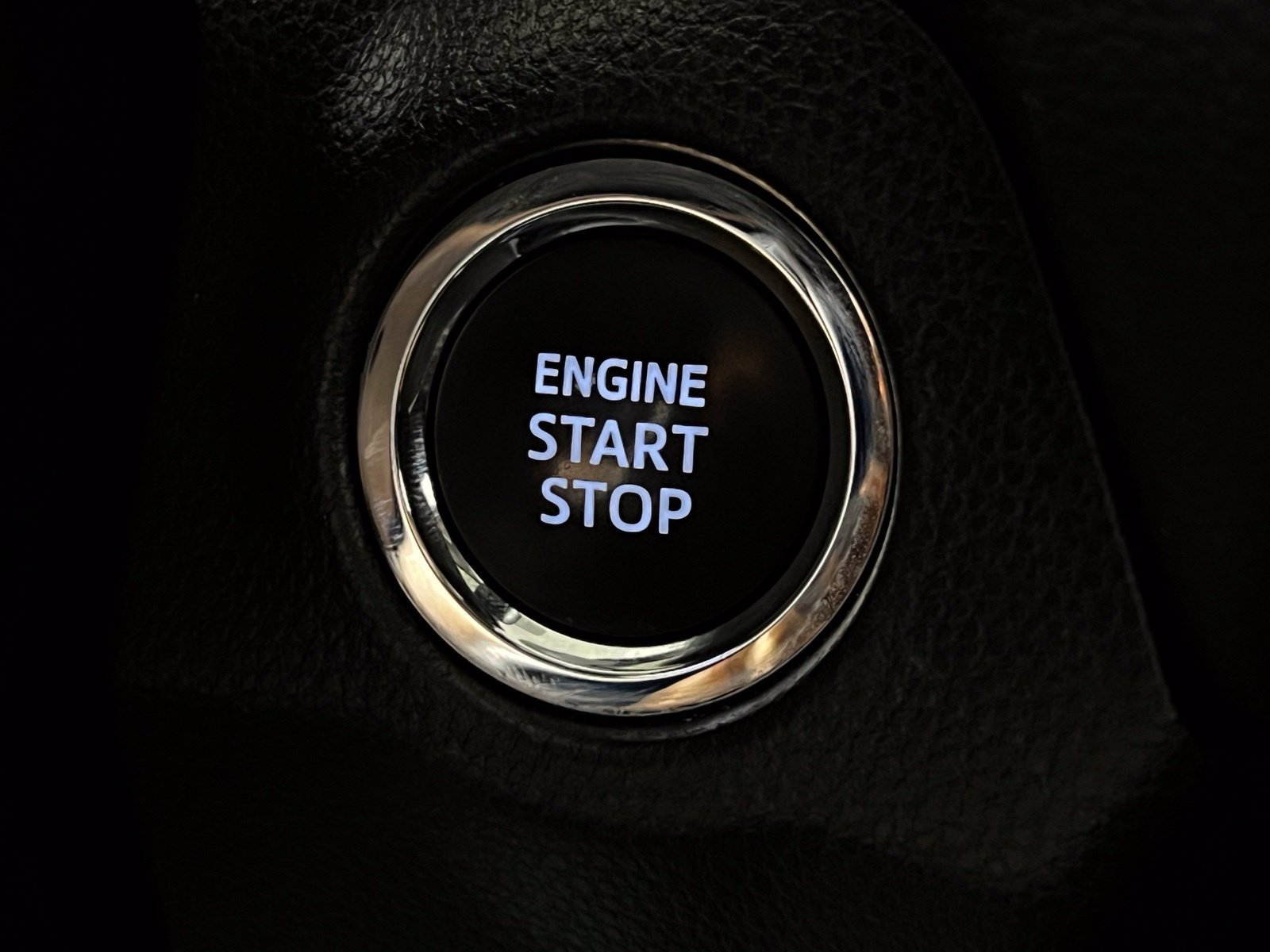 Certified 2025 Toyota RAV4 XLE FWD image 20