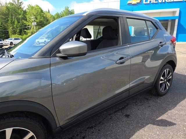 Used 2019 Nissan Kicks SV FWD image 28