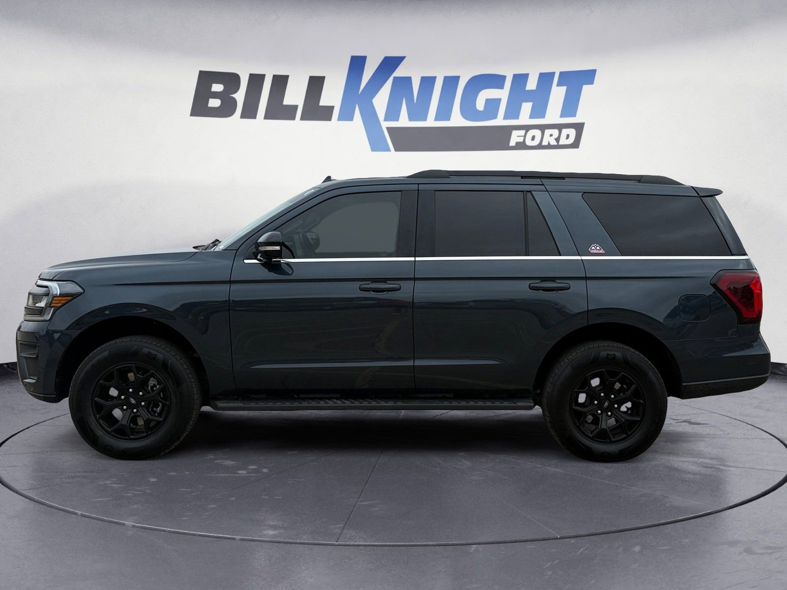 Used 2024 Ford Expedition Timberline image 2