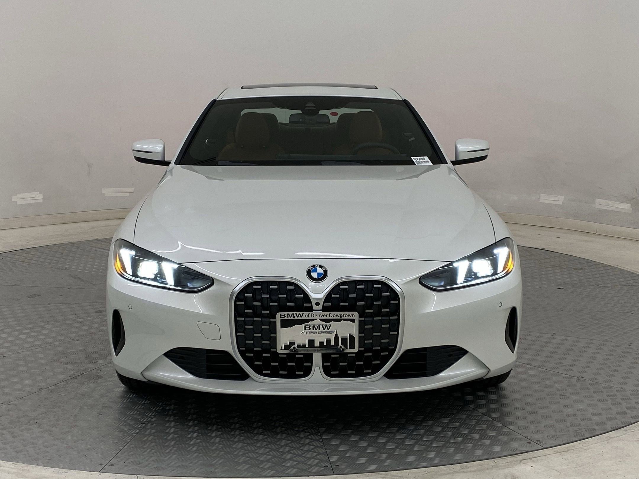Used 2026 BMW 430i xDrive Coupe w/ Premium Package AWD/4WD image 5