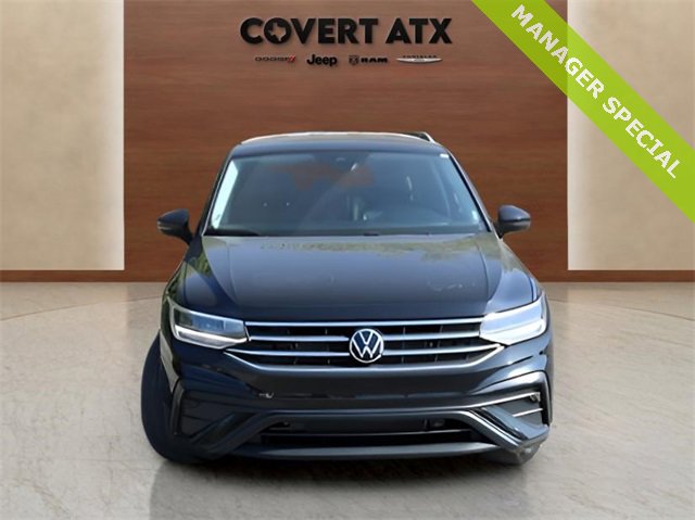 Used 2024 Volkswagen Tiguan SE image 8