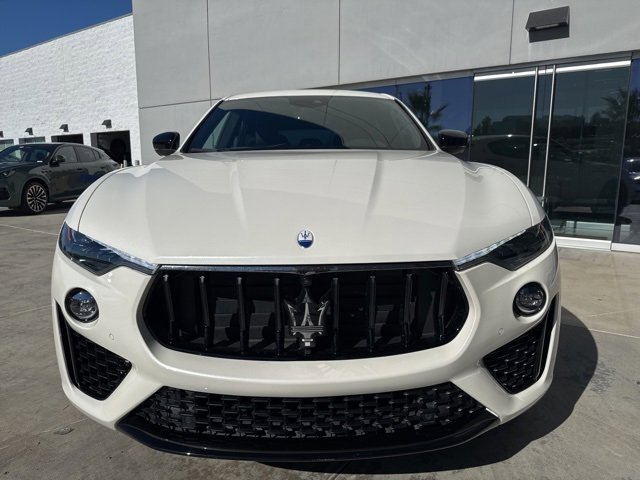 Certified 2022 Maserati Levante Modena image 3