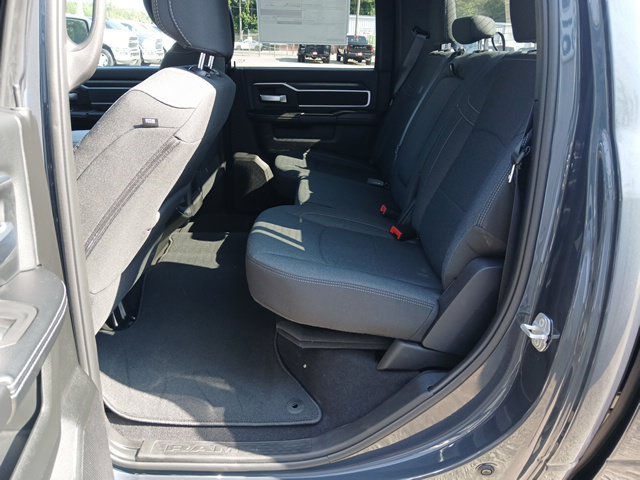 New 2026 RAM 3500 Big Horn AWD/4WD image 18