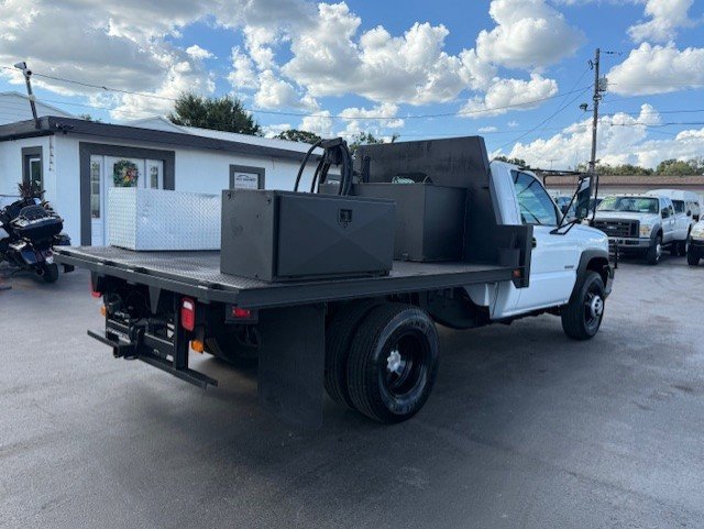 Used 2003 Chevrolet Silverado 3500 4x4 Regular Cab image 4