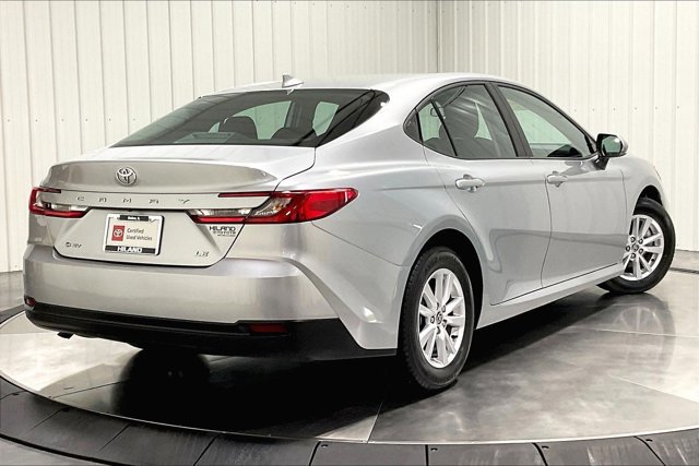 Certified 2025 Toyota Camry LE FWD image 14