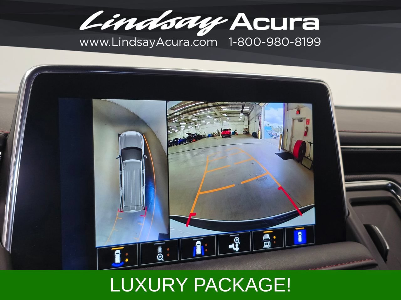 Used 2024 Chevrolet Tahoe RST w/ RST Performance Edition AWD/4WD image 17