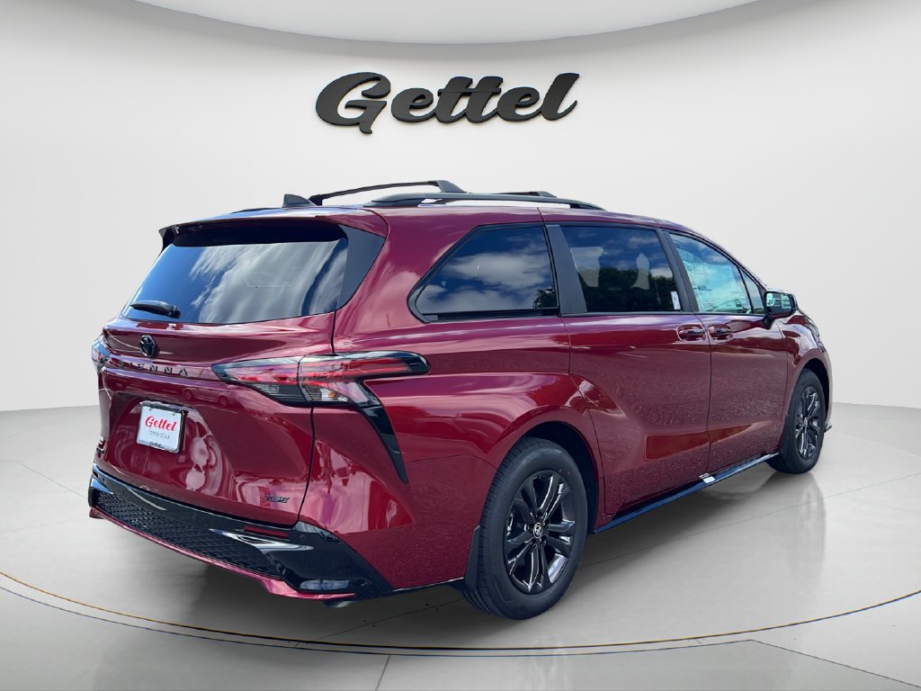 New 2026 Toyota Sienna XSE AWD/4WD image 5