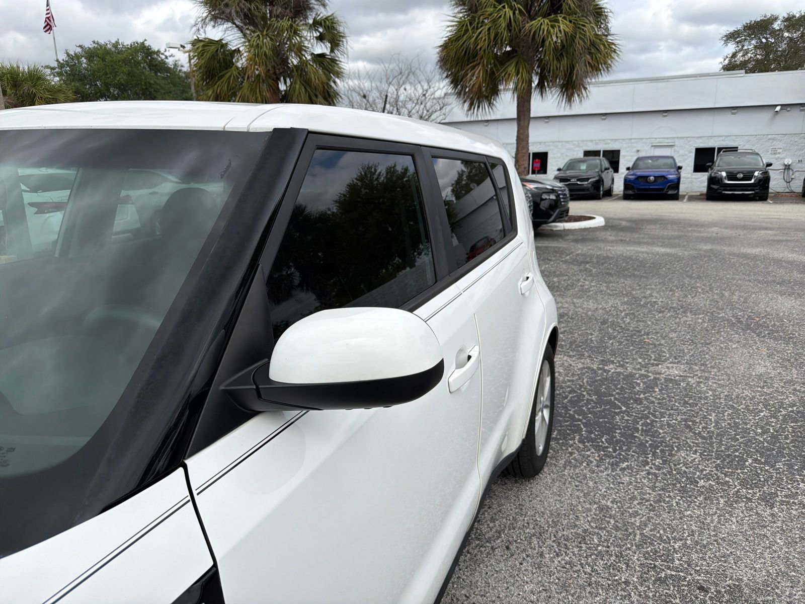 Used 2016 Kia Soul Base image 12