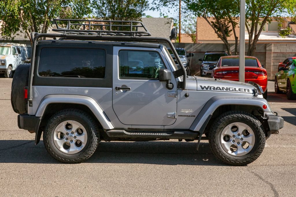 Used 2014 Jeep Wrangler Sahara w/ Connectivity Group AWD/4WD image 5