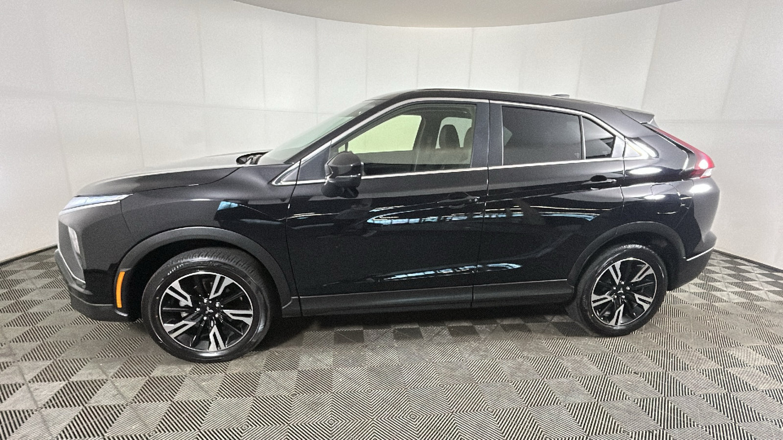 Used 2026 Mitsubishi Eclipse Cross SE AWD/4WD image 5