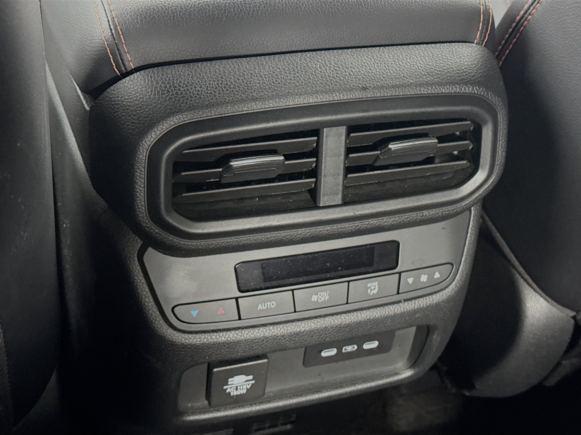 Certified 2024 Honda Pilot TrailSport image 25