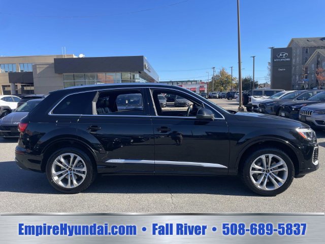 Used 2025 Audi Q7 3.0T Premium Plus AWD/4WD image 3