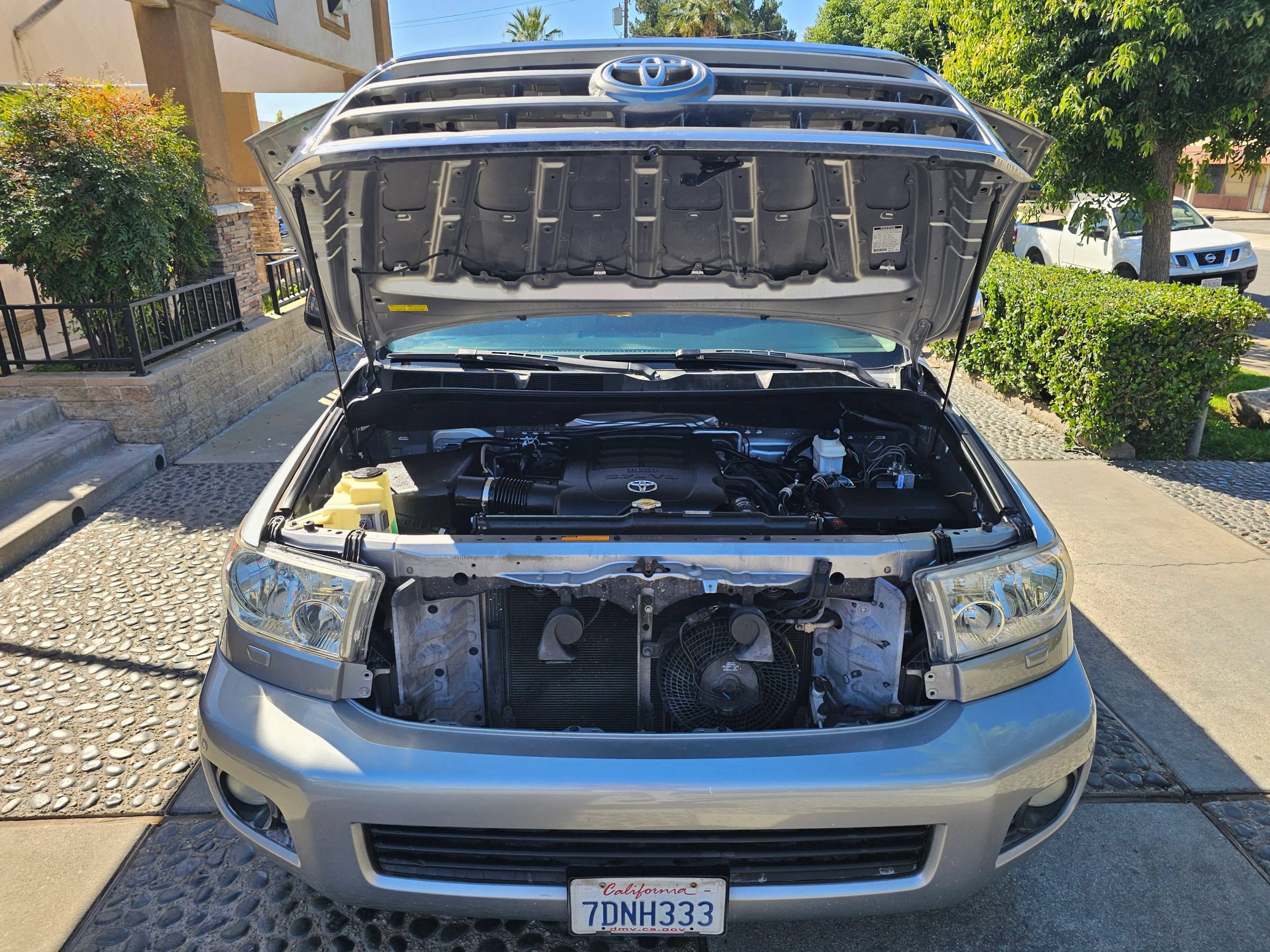 Used 2013 Toyota Sequoia Limited AWD/4WD image 33