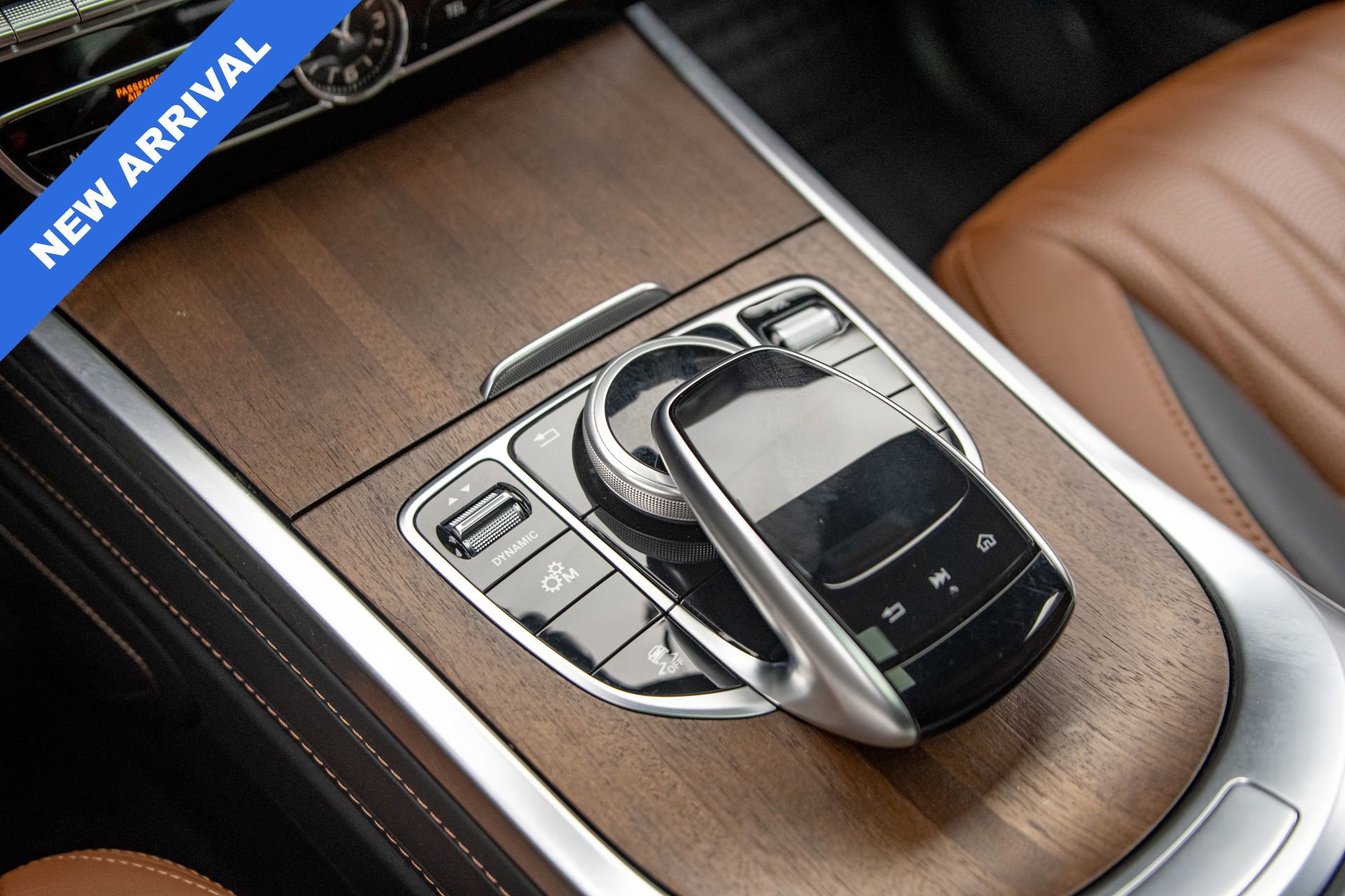 Used 2021 Mercedes-Benz G 550 image 25