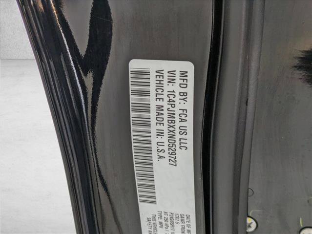 Used 2022 Jeep Cherokee Trailhawk w/ Comfort/Convenience Group image 22