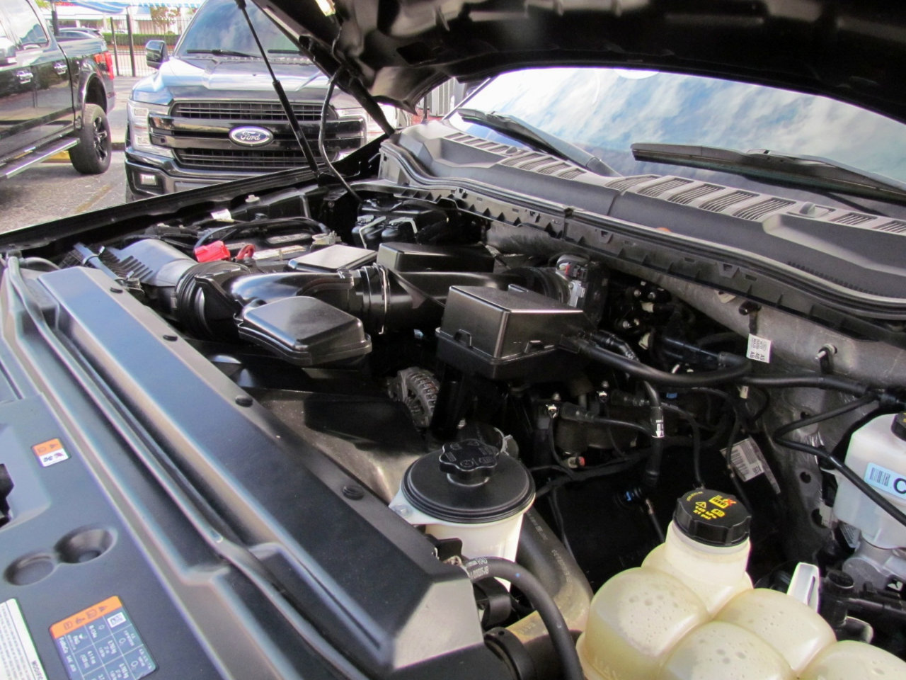 Used 2020 Ford F250 XLT w/ XLT Premium Package image 37