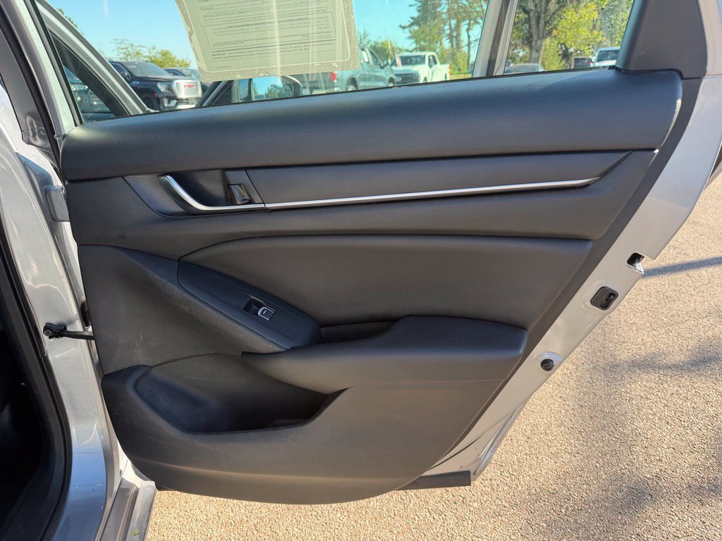 Used 2020 Honda Accord Sport image 18