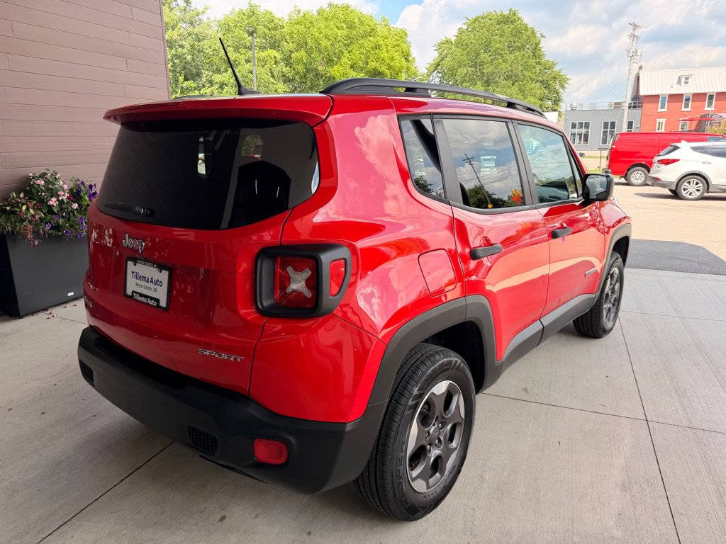 Used 2017 Jeep Renegade Sport w/ Power & Air Group AWD/4WD image 7