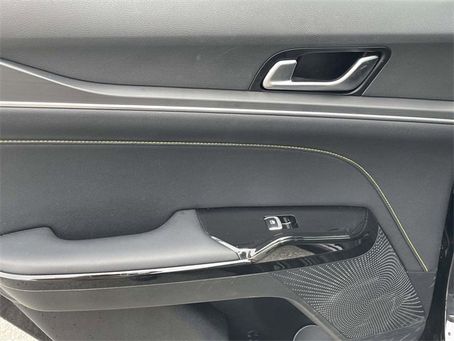 Certified 2025 Kia K5 GT w/ GT1 Package image 23